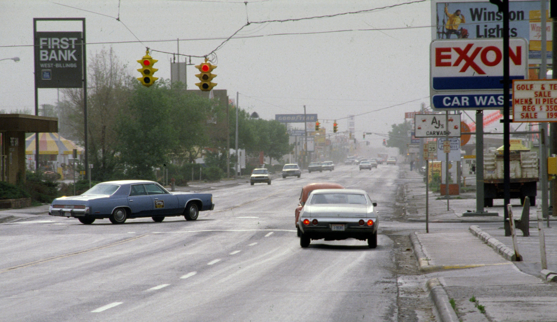 Grand Avenue, 1980